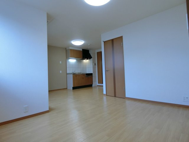 メゾン　ド　パルジェの居間・リビング