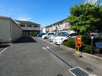 【駐車場】 | カーサヴェルディ