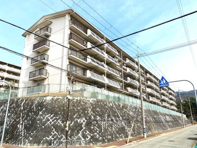 【外観】 | ビューハイツ伏尾台５号棟