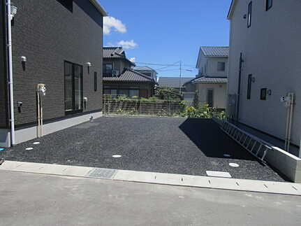 広島市安佐南区川内2丁目　新築一戸建(全5棟)の駐車場