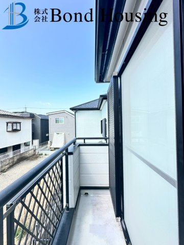 周辺商業施設充実・令和６年１１月リフォ済み　王塚台戸建のバルコニー