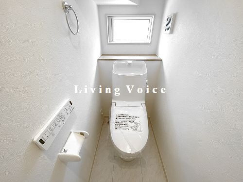 【トイレ】 | 【仲介手数料０円】厚木市妻田東3丁目2期　新築一戸建て | 厚木市妻田東3丁目2期　新築一戸建て