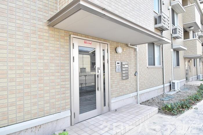 ロータス宇多津のエントランス|エントランス