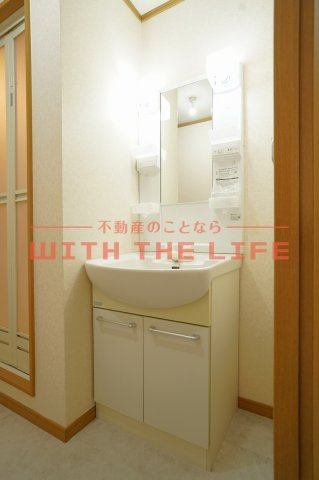 ピースフルV【キャッシュバック対象物件】の独立洗面台|独立洗面化粧台が付いています