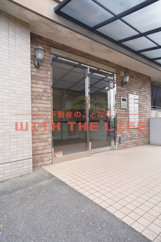 ピースフルV【キャッシュバック対象物件】のエントランス|毎日通るエントランスはこのようになっています