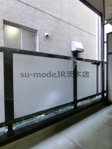 末広13番館のバルコニー