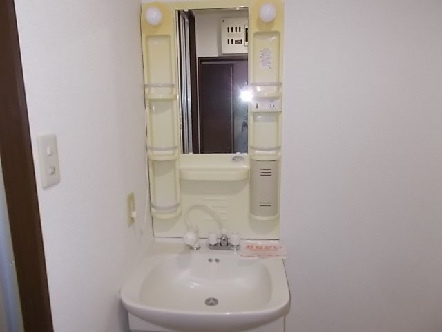 スクエアガーデンの洗面所