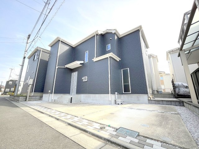 昭島市大神町四丁目　中古戸建の外観