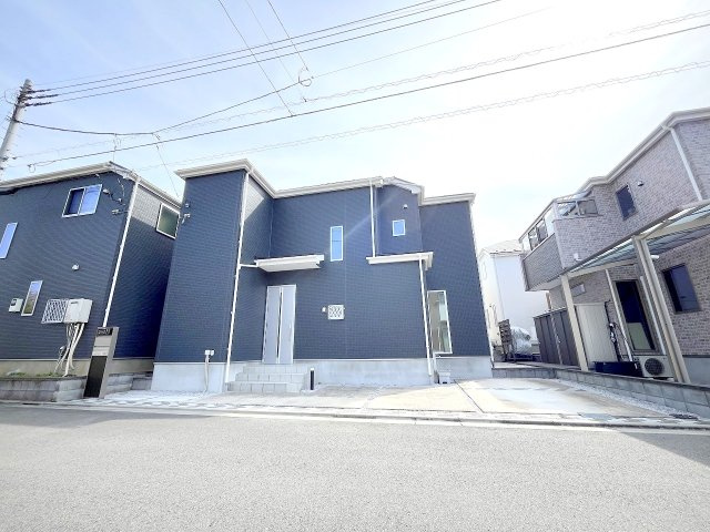 昭島市大神町四丁目　中古戸建の外観