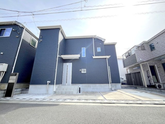 昭島市大神町四丁目　中古戸建の外観