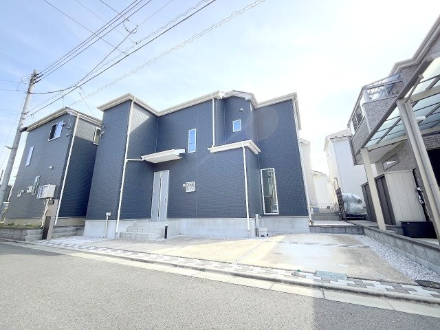 昭島市大神町四丁目　中古戸建の外観