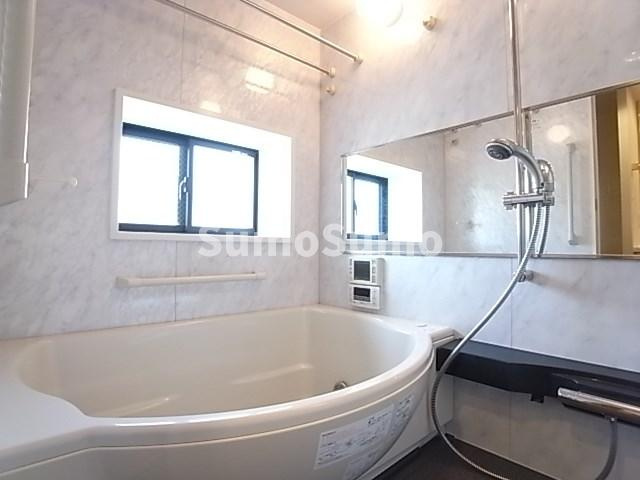 リーガル神戸三宮山手の浴室