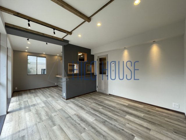 デザイナーズ戸建て　上尾市二ツ宮の居間・リビング