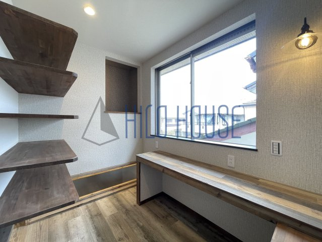 デザイナーズ戸建て　上尾市二ツ宮の収納