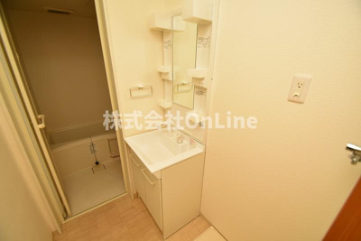 【独立洗面台】 | ノイヴェル布施