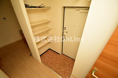 【玄関】 | ノイヴェル布施