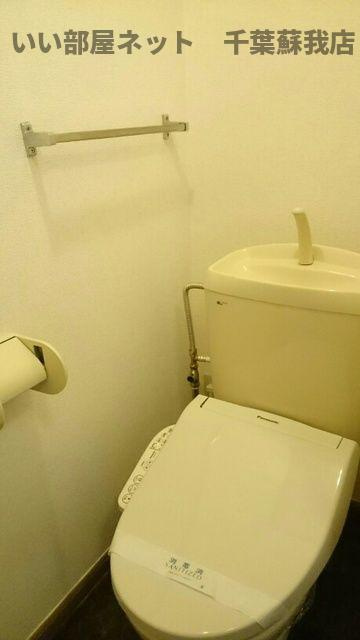 ハイツミチのトイレ|ゆったりとした空間のトイレです