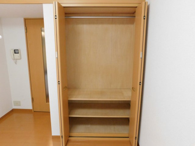 【収納】 | ステイツ宮崎台 | 便利な収納スペースです