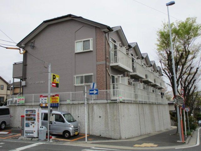 【外観】 | ステイツ宮崎台 | 外観は落ち着いています