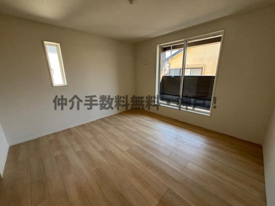 【洋室】 | 神戸市西区玉津町高津橋　新築戸建2号棟　仲介手数料無料！ | ゆったりした洋室です