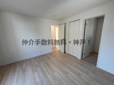 【洋室】 | 神戸市西区玉津町高津橋　新築戸建2号棟　仲介手数料無料！ | スタンダードな洋室です
