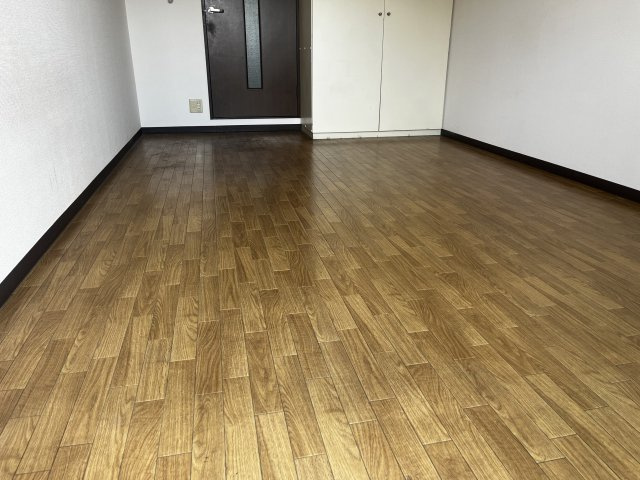 【洋室】 | 小阪パームコート | 洋室です