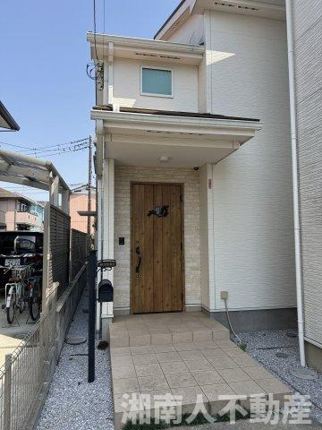 寒川町一之宮２丁目１３－２３戸建ての玄関|ゆったりとした玄関です