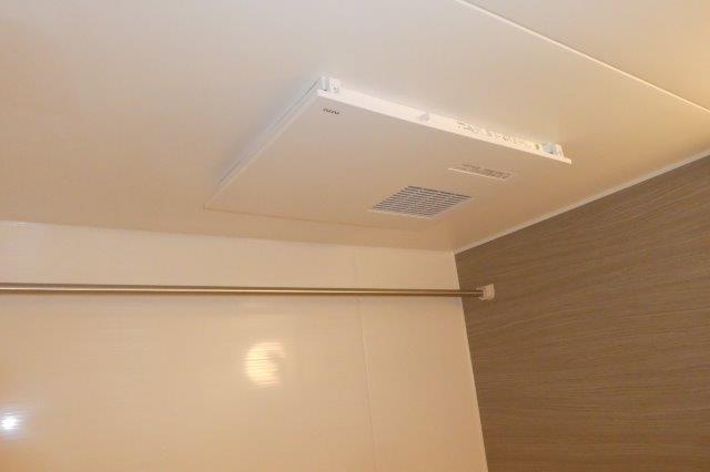 ルナⅦの浴室|浴室乾燥機