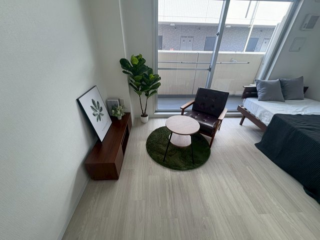 SERENiTE日本橋SUDの居間・リビング