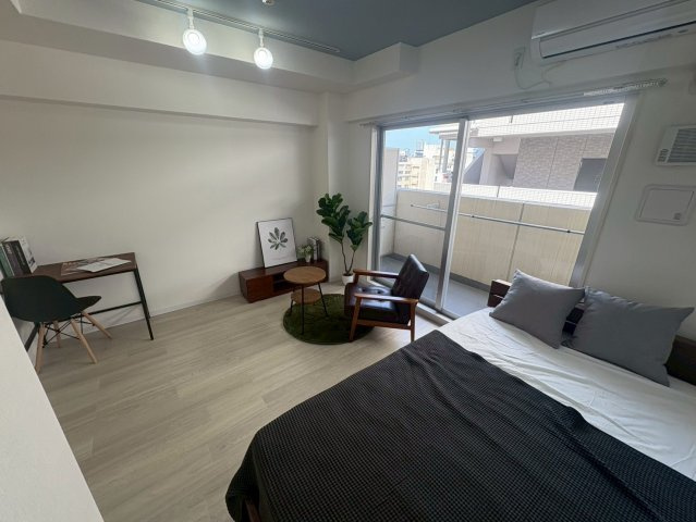 SERENiTE日本橋SUDの居間・リビング