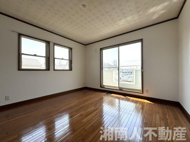 寒川町一之宮２丁目２３０３番戸建ての洋室|きれいな洋室です