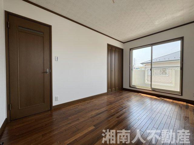 寒川町一之宮２丁目２３０３番戸建ての洋室|コンパクトで使いやすい洋室です