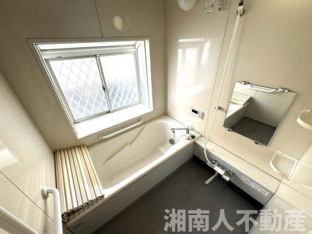 寒川町一之宮２丁目２３０３番戸建ての浴室|ゆったり過ごせるお風呂です