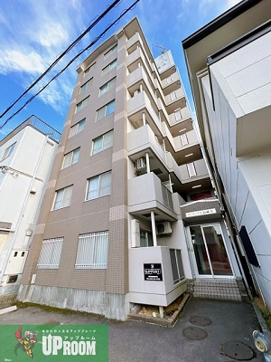 春日井市高蔵寺町３丁目の賃貸マンションの外観