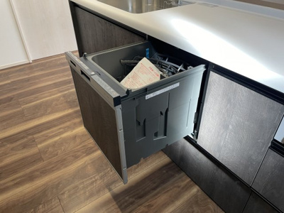 【設備】 | 【新築分譲住宅】　天童市久野本三丁目　☆A棟☆ | 節水や家事負担軽減にも繋がるビルトイン食洗器が付いております♪
ご夫婦共に採用希望の多い住宅設備となっております( ;∀;)