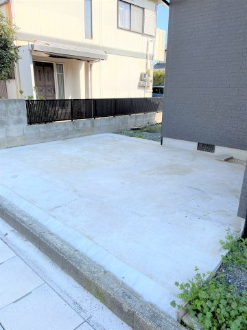 【庭】 | 仲介手数料無料！厚南小学校に通えるリフォーム済み中古住宅　宇部市厚南北１丁目 | ユーティリティースペース