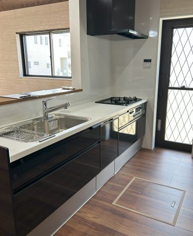 貝塚市東山6丁目戸建のキッチン|システムキッチン