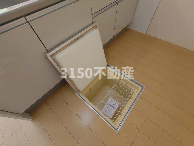 カーサ　フィオーレ　B棟の収納