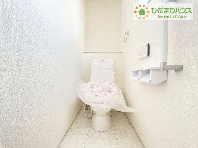 いわき市平愛谷町4丁目第1　新築戸建　4号棟のトイレ|トイレは1F、2F共に完備！取り合いになることがありませんね(^^)/