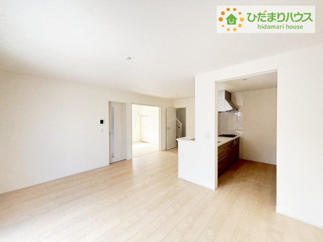 いわき市平愛谷町4丁目第1　新築戸建　4号棟の居間・リビング|家族団らんの時間も増えそうなくつろぎのＬＤＫ☆