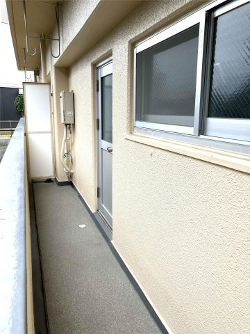 北浦マンション　１階事務所のバルコニー