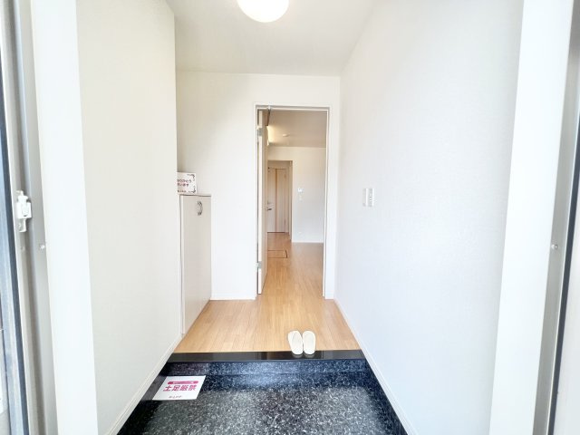 パルティールの玄関|※別部屋参考写真