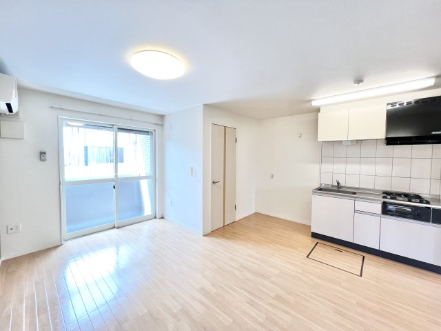 パルティールの居間・リビング|※別部屋参考写真