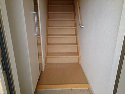 【玄関】 | アン・フィオーレⅠ