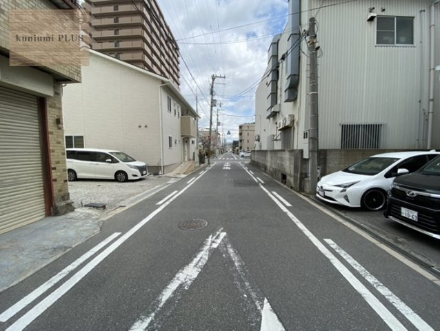 大阪市鶴見区今津北3丁目の前面道路含む現地写真