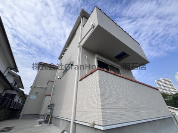 神戸市垂水区舞子台６丁目のアパート