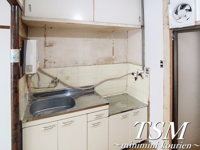 寝屋川市寿町店舗付住宅のキッチン