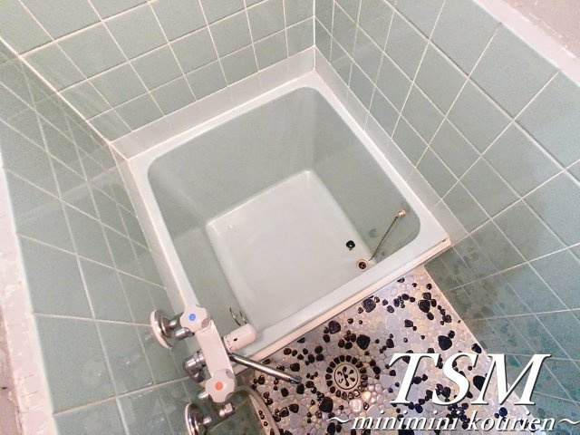 寝屋川市寿町店舗付住宅の浴室