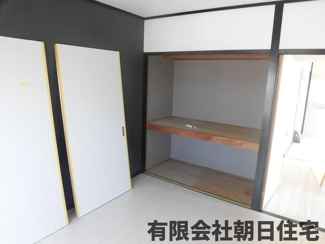 【洋室】 | エバーグリーン大輪 | ゆったりした洋室です