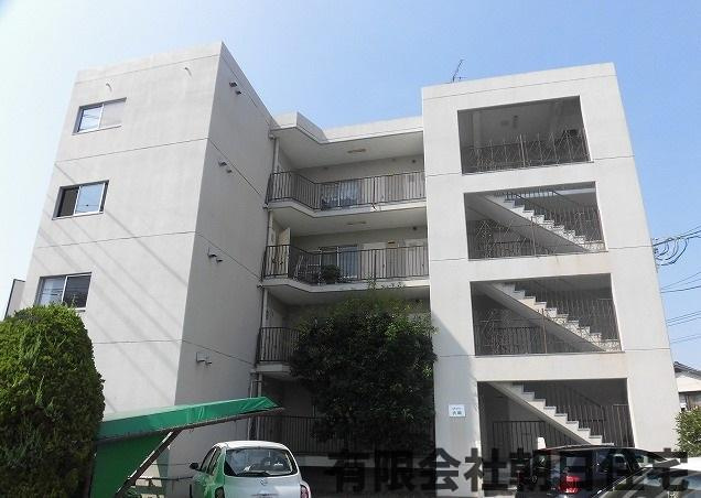 【外観】 | エバーグリーン大輪 | 外観は落ち着いています